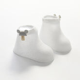 Baby's super cute mid-tube socks