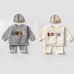 2-Piece Baby LOVE Print Set