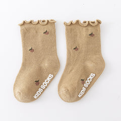 Baby dispensing non-slip socks