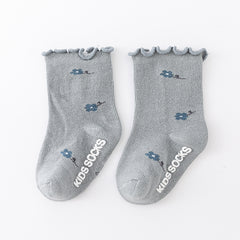 Baby dispensing non-slip socks