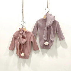 Baby Solid Color Rabbit Bodysuit + Hat + Socks suit