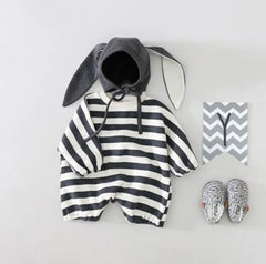 Baby striped romper + hat